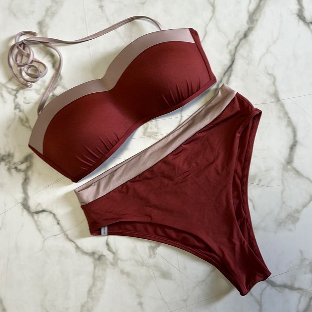 Body Glove 2 Piece Bathing Suit